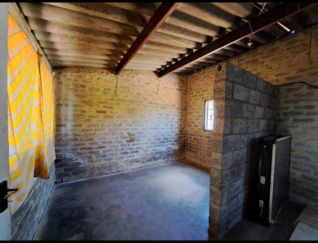 4 BEDROOM HOUSE FOR SALE IN KAALFONTEIN